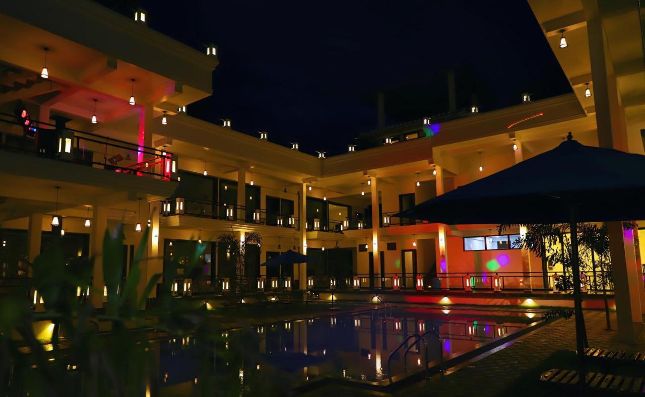 J7 Villaj Resort Trincomalee Exterior photo